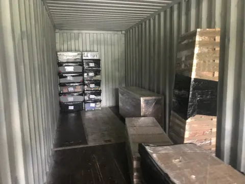 Conteneur 40'HC intérieur 03 — IFTL
